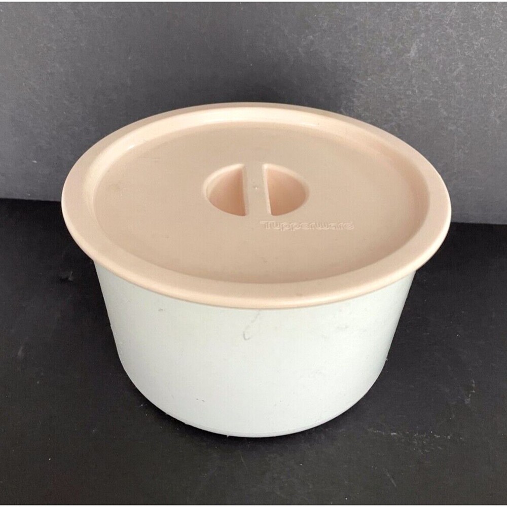 Vintage Tupperware 2 piece White with Light  Pink Lid 2709A-3